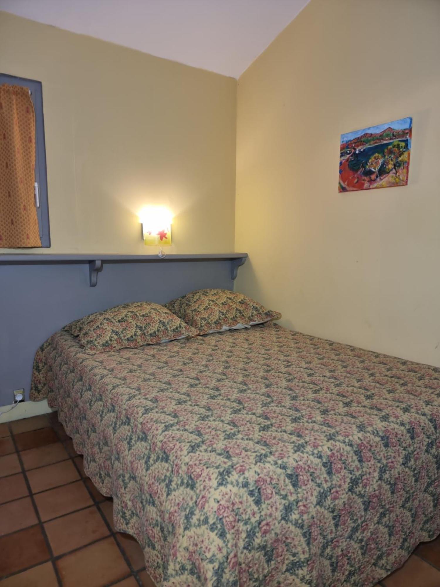 Pousterle De Sabran - Piscine & Hammam Apartment Room photo